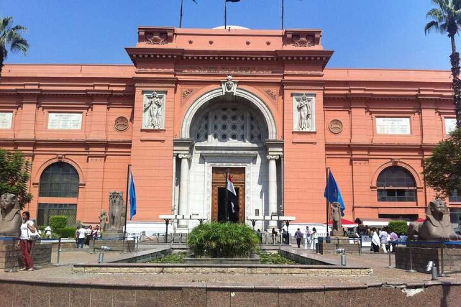 Cairo Tour: Egyptian Museum, Citadel, and Old Cairo – Full-Day Historical Exploration