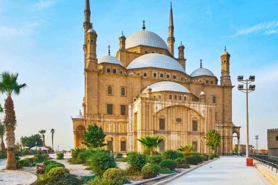 Cairo Tour to Egyptian Museum Citadel and Khan Khalili Bazaar