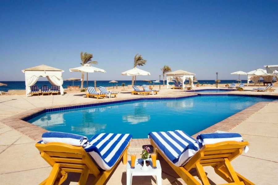 Day tour to Red sea El Ain Sohkna from Cairo